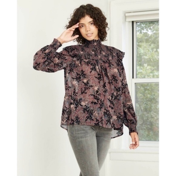 Knox Rose Smocked Ruffle Flowy Boho Blouse - Picture 2 of 11